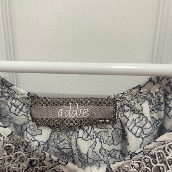 Addie top medium gray and white - Picture 4 of 9